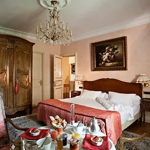 Les Frenes Hotel