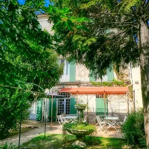 Hotel Au Saint Roch - Et Jardin